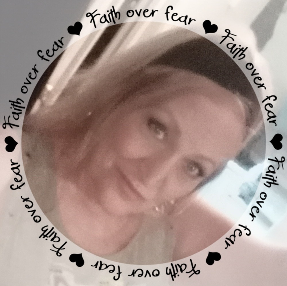 Meet your Posher, Noel